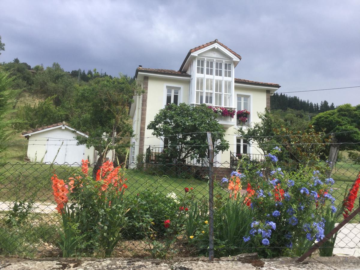 Villa Elena Potes Exterior photo